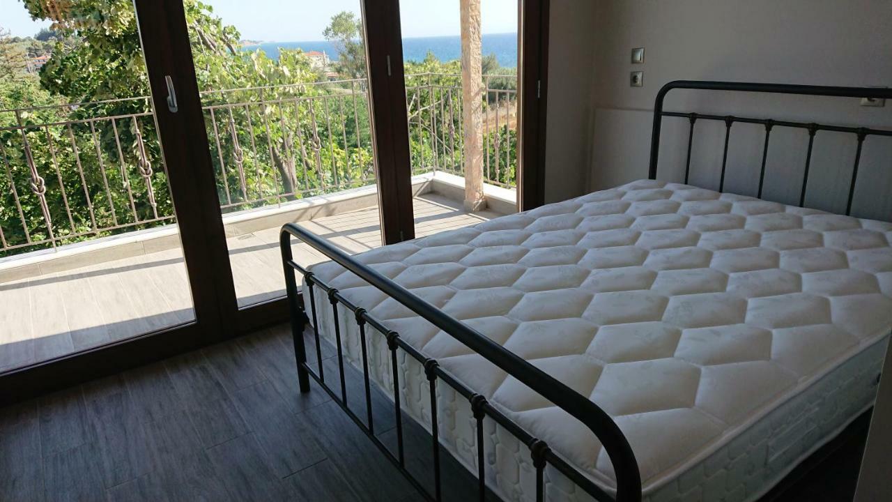 네아 포티데아 Stone House With Seaview 아파트 외부 사진