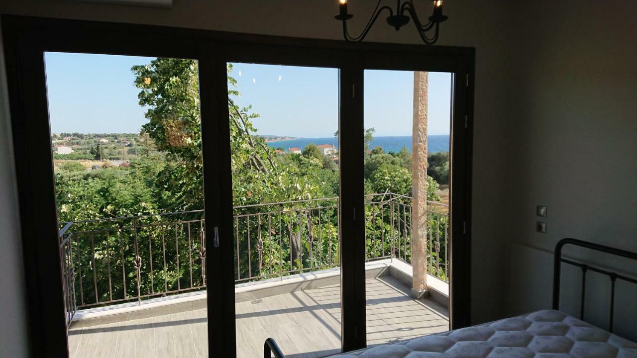 네아 포티데아 Stone House With Seaview 아파트 외부 사진