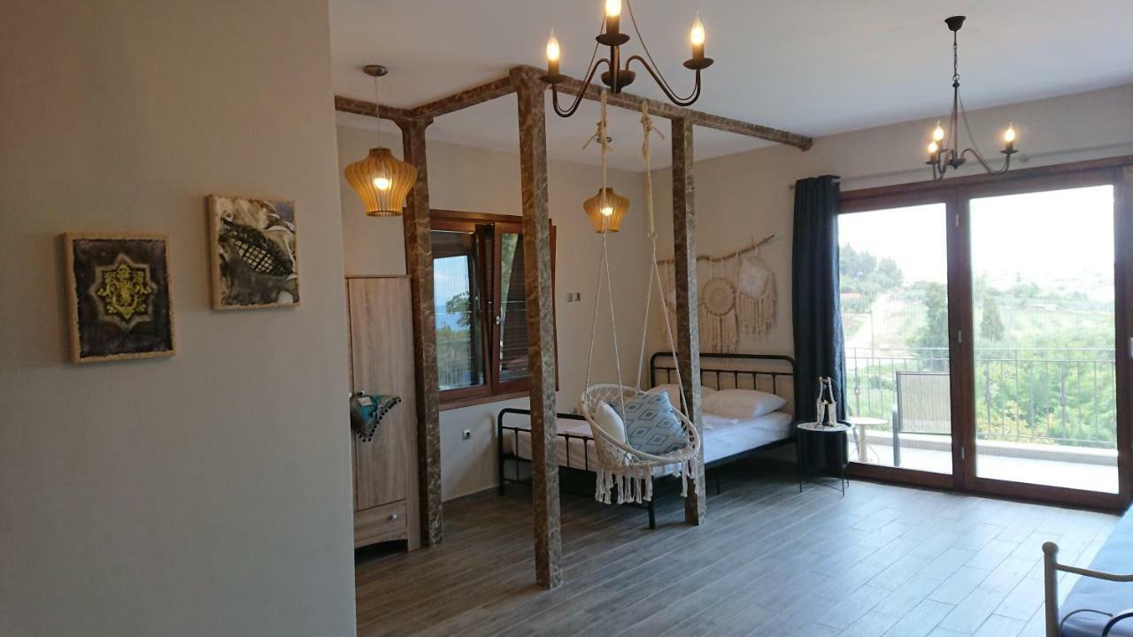 네아 포티데아 Stone House With Seaview 아파트 외부 사진